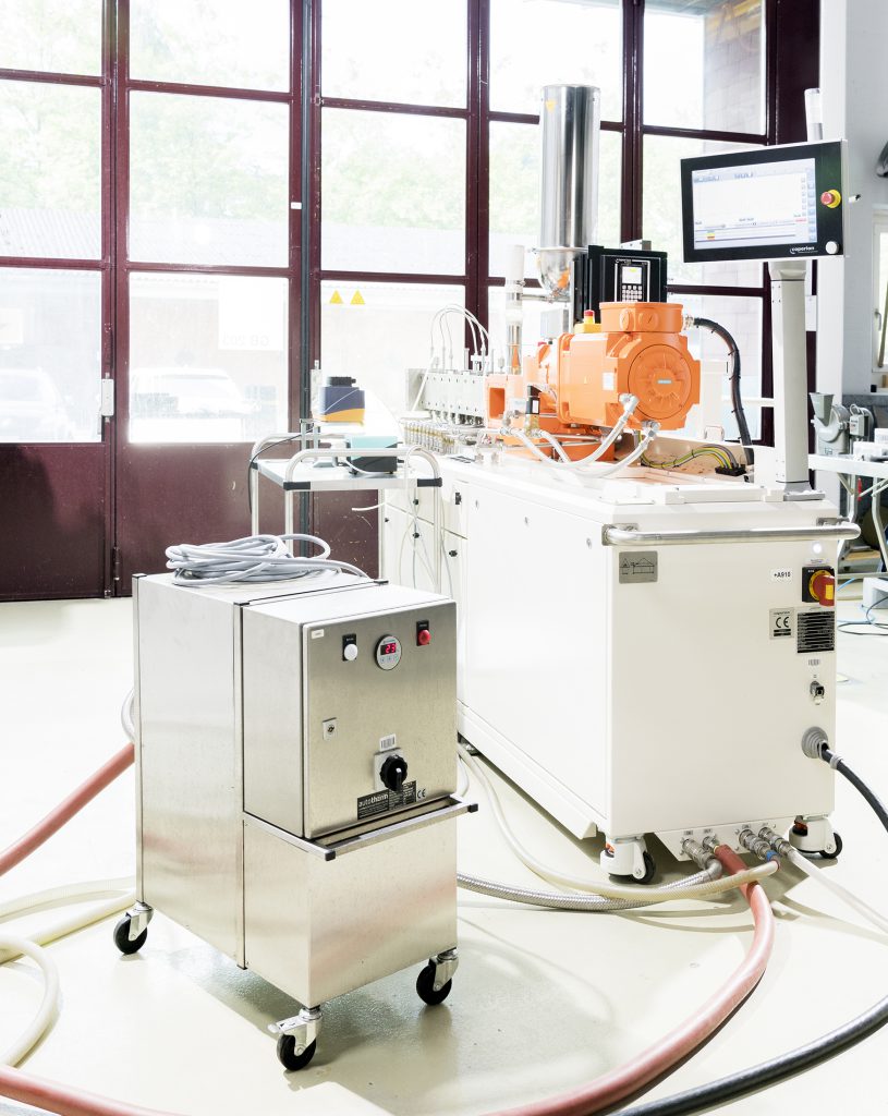 Laboratory extruder for food applications • INDUSTRY24h